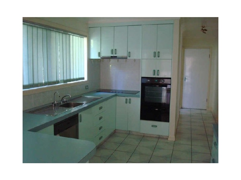 64 Discovery Drive, Helensvale QLD 4212