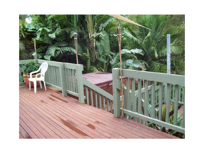 65 Riveroak Drive, Helensvale QLD 4212