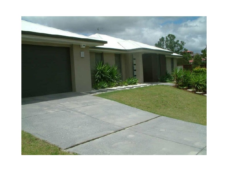 55 Victoria Drive, Pacific Pines QLD 4211