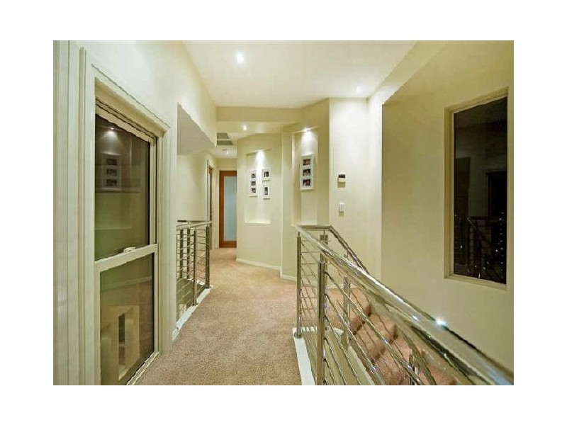 8034 Key Waters, Hope Island QLD 4212