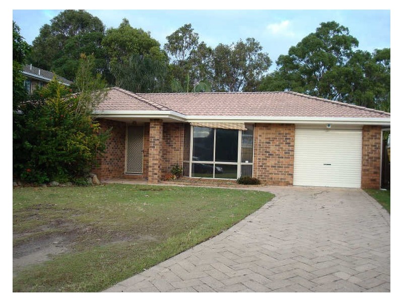 6 Leura Place, Helensvale QLD 4212