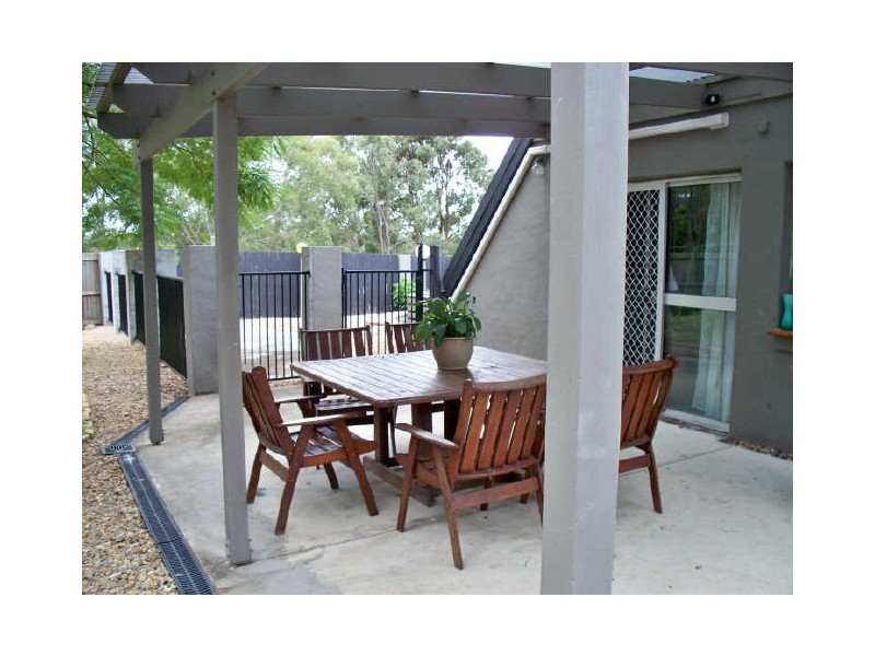 30 Preston Place, Helensvale QLD 4212