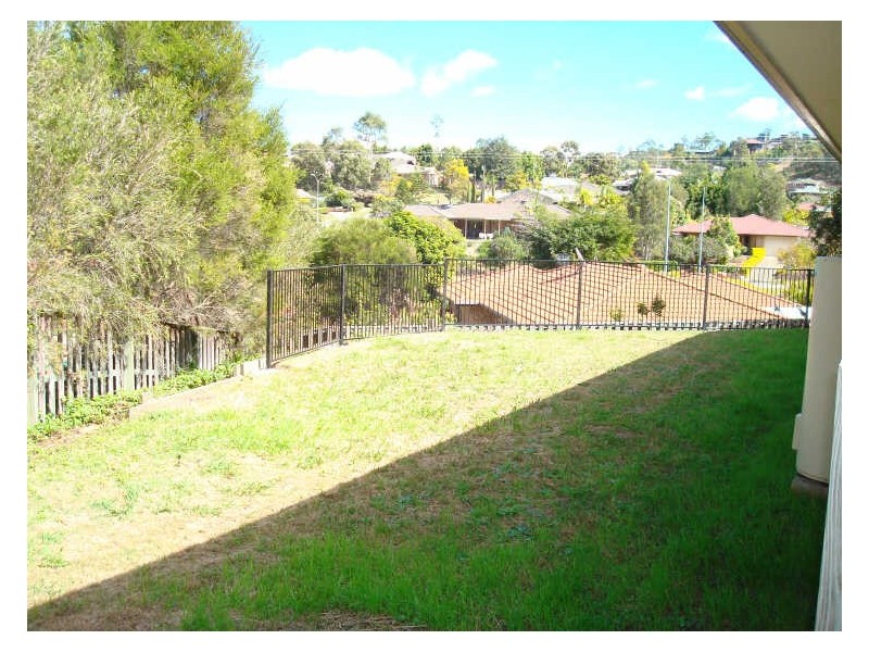 76 Pacific Pines Boulevard, Pacific Pines QLD 4211