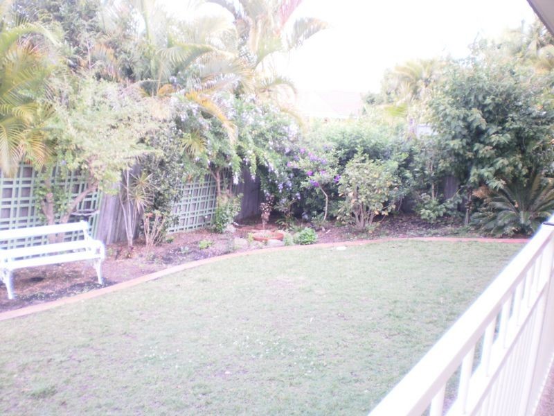 8 Urangan Court, Helensvale QLD 4212