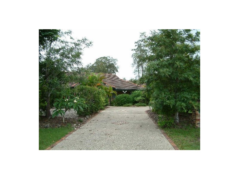 24 Gwydir Court, Riverdowns, Helensvale QLD 4212
