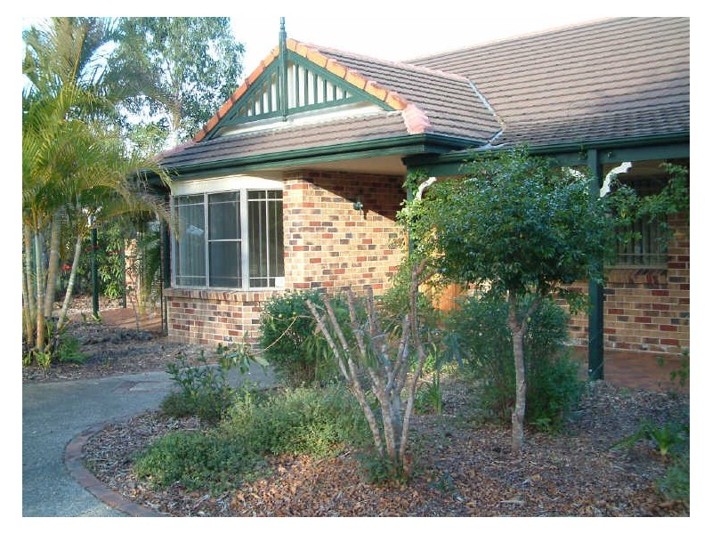 24 Gwydir Court, Riverdowns, Helensvale QLD 4212