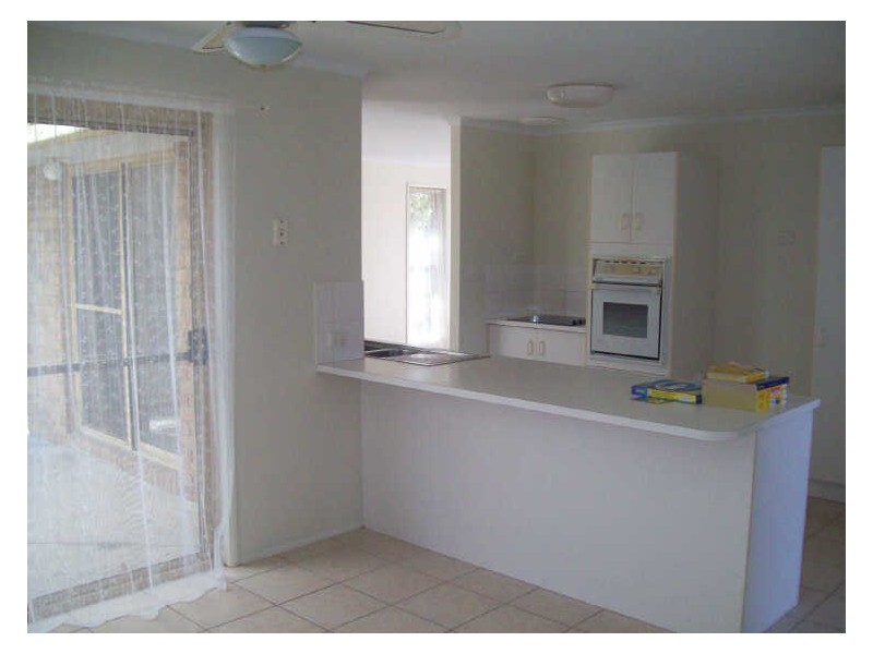 11 Broadway Drive, Oxenford QLD 4210