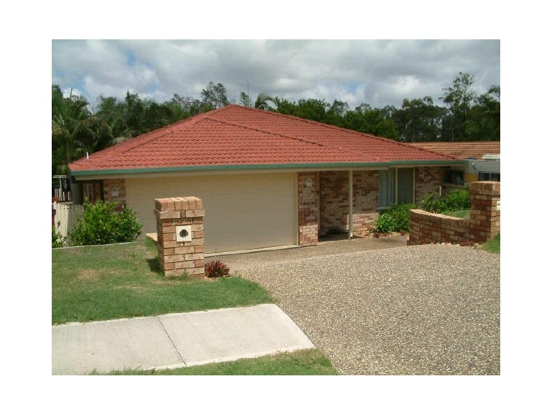 26 Cootharaba Dr, Helensvale QLD 4212