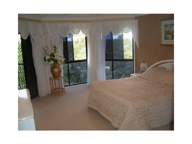 30 Palmerston Dr, Oxenford QLD 4210