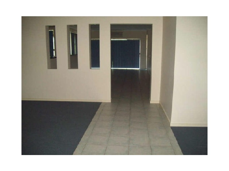 55 Cossington Circuit, Pacific Pines QLD 4211