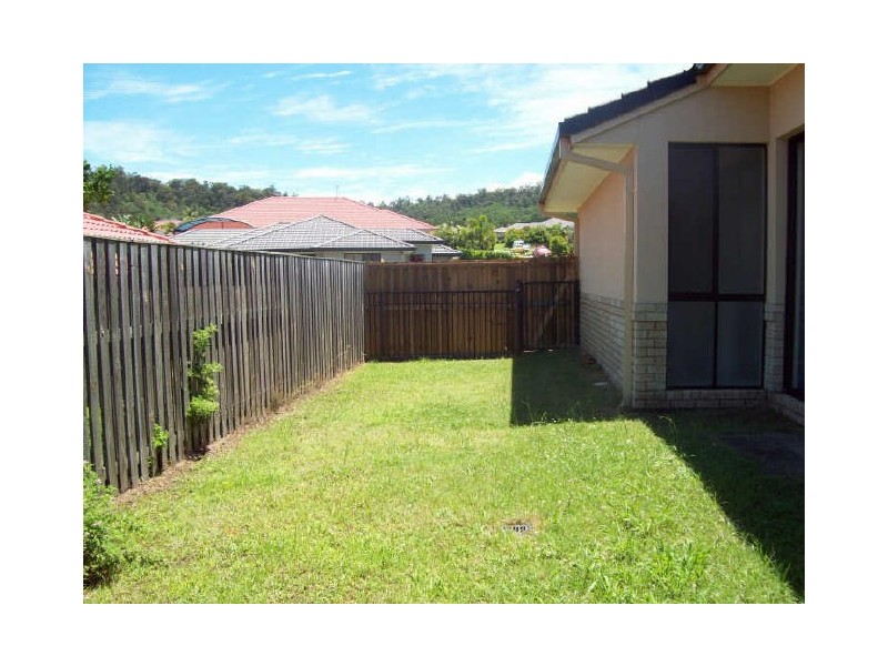 55 Cossington Circuit, Pacific Pines QLD 4211