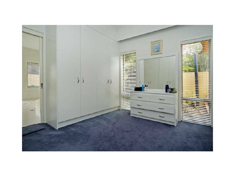 15 Condamine Cr, River Downs, Helensvale QLD 4212