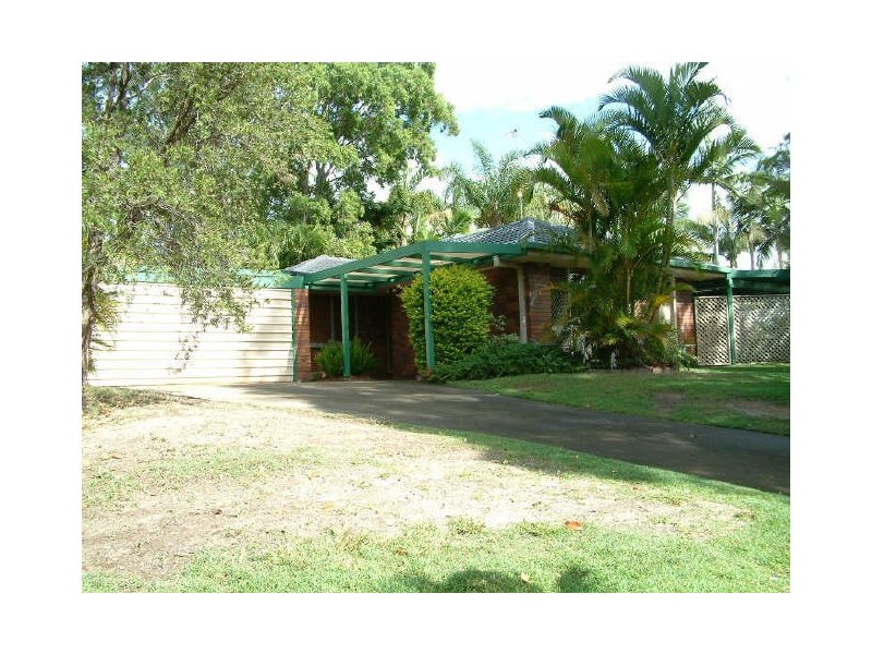 18 Barradine Cr, Helensvale QLD 4212