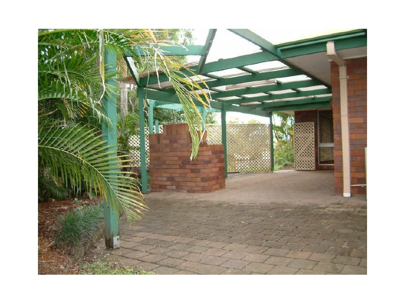 18 Barradine Cr, Helensvale QLD 4212