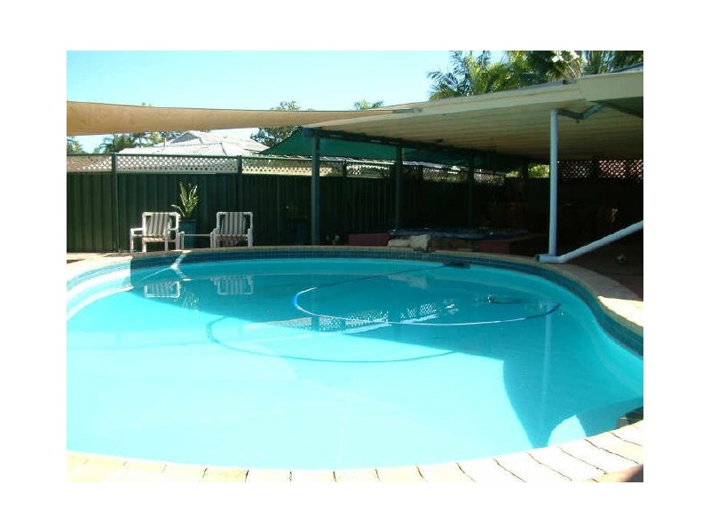 5 Palana Place, Helensvale QLD 4212