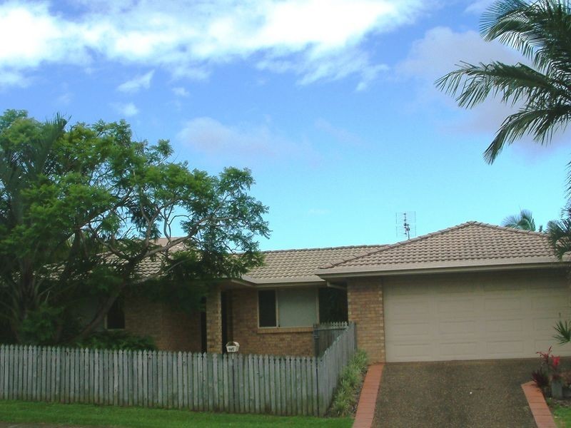 123 Mildura Drive, Helensvale QLD 4212