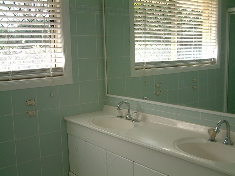 131 Monterey Keys Drive, Monterey Keys QLD 4212