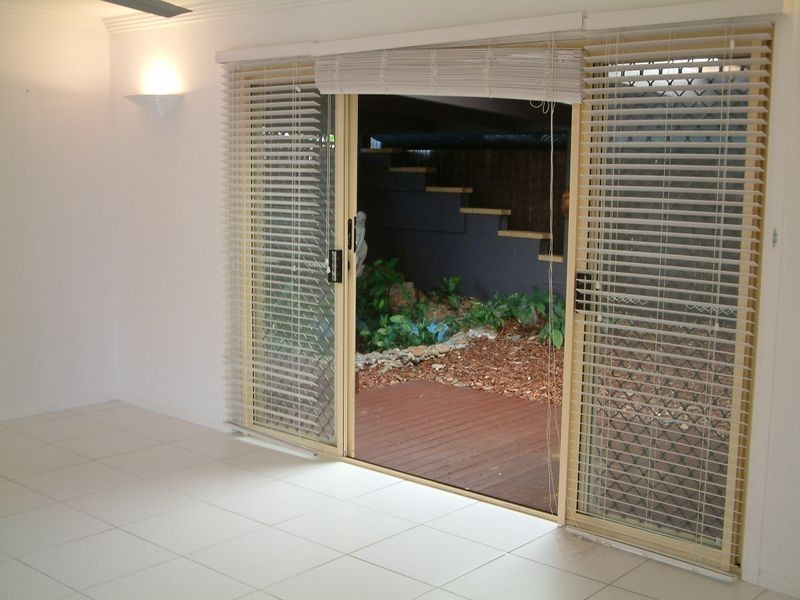 131 Monterey Keys Drive, Monterey Keys QLD 4212