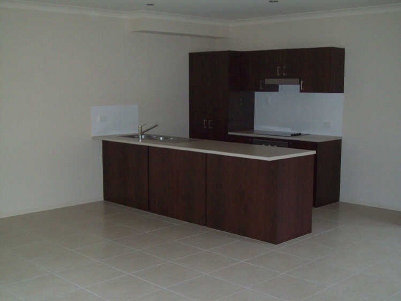 4/44 Careel Close, Helensvale QLD 4212