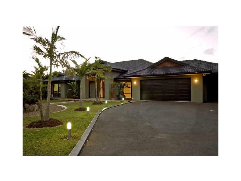 28 Condamine Cr, River Downs, Helensvale QLD 4212
