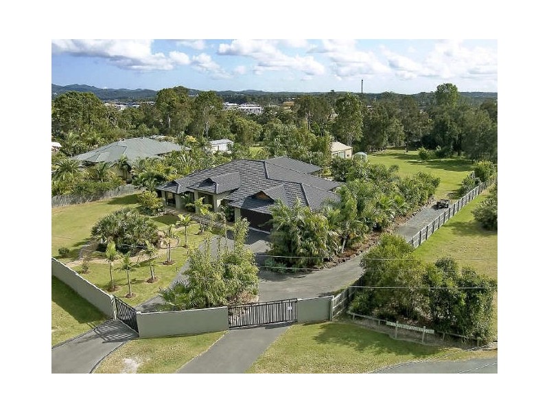 28 Condamine Cr, River Downs, Helensvale QLD 4212