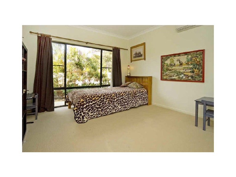 28 Condamine Cr, River Downs, Helensvale QLD 4212