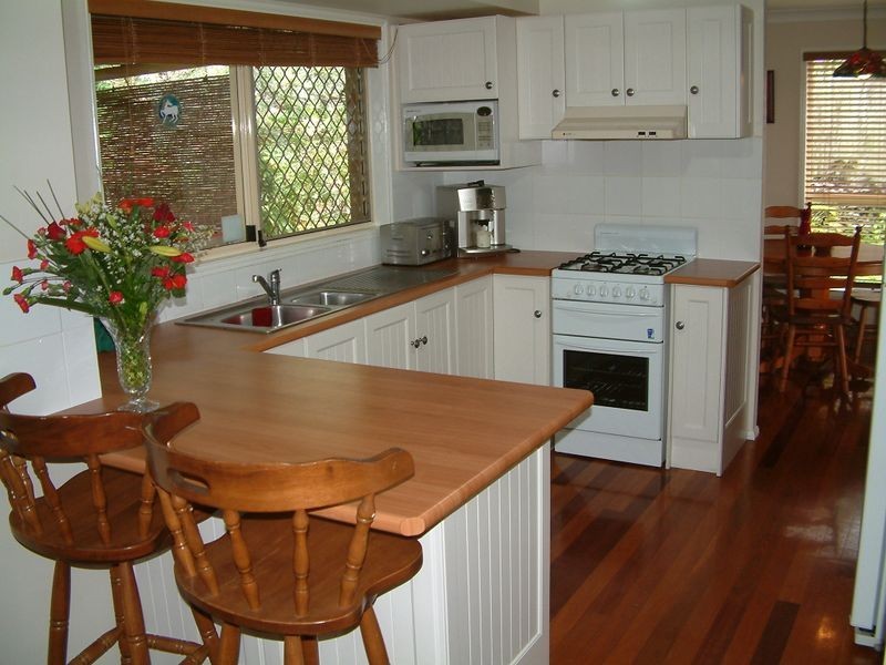 8 Adam Street (Gaven Heights), Oxenford QLD 4210