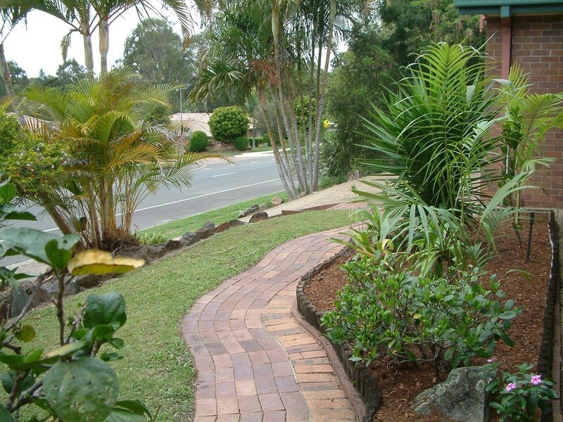 98 Mildura Drive, Helensvale QLD 4212