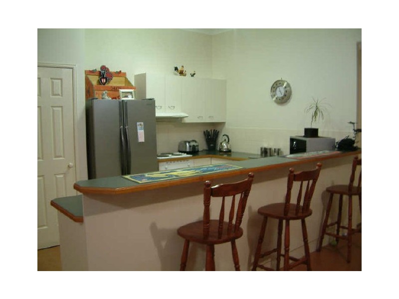 26 Cootharaba Dr, Helensvale QLD 4212