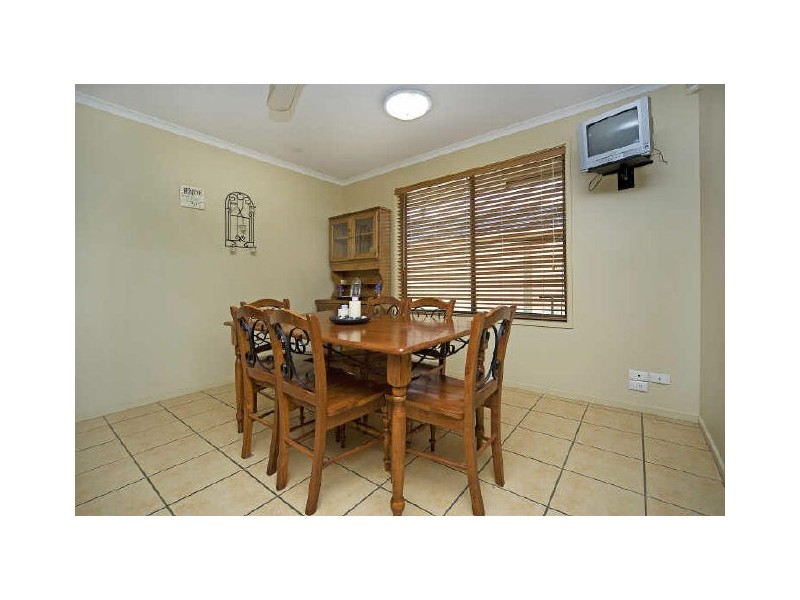 3 Wilmington Ct, Helensvale QLD 4212