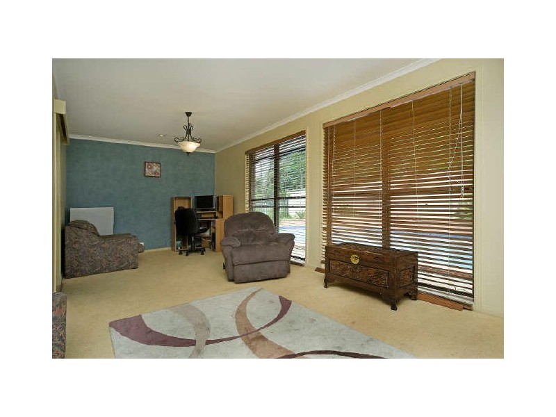 3 Wilmington Ct, Helensvale QLD 4212