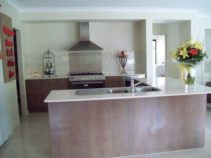 52 Treeline Cct, Upper Coomera QLD 4209