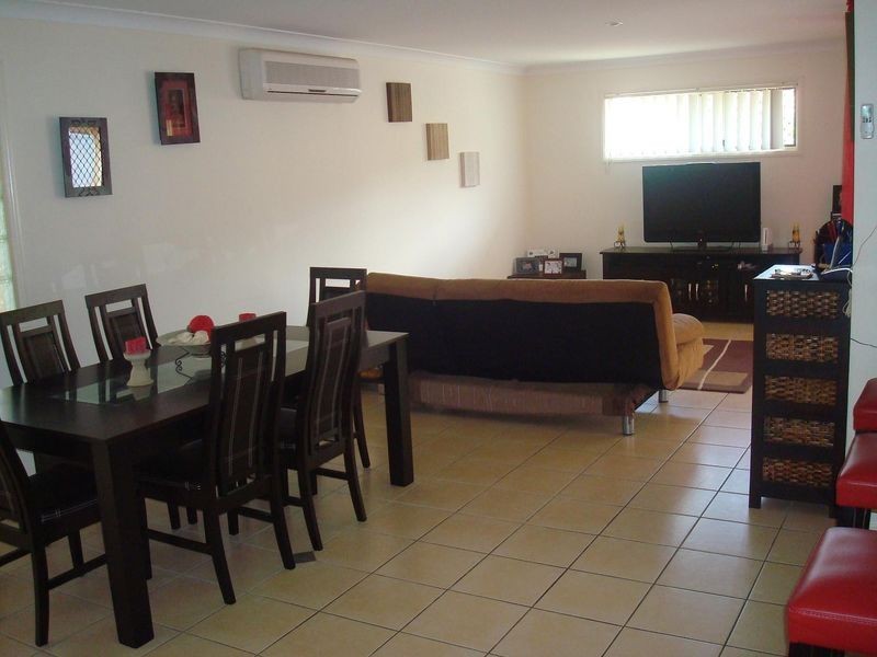 Pacific Pines QLD 4211