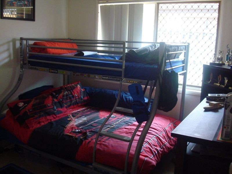 Pacific Pines QLD 4211