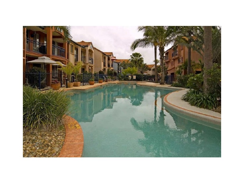 28/56 John Lund Dr, Hope Island QLD 4212