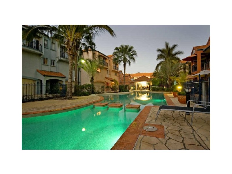 28/56 John Lund Dr, Hope Island QLD 4212