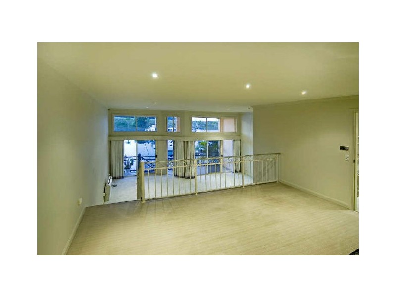 28/56 John Lund Dr, Hope Island QLD 4212