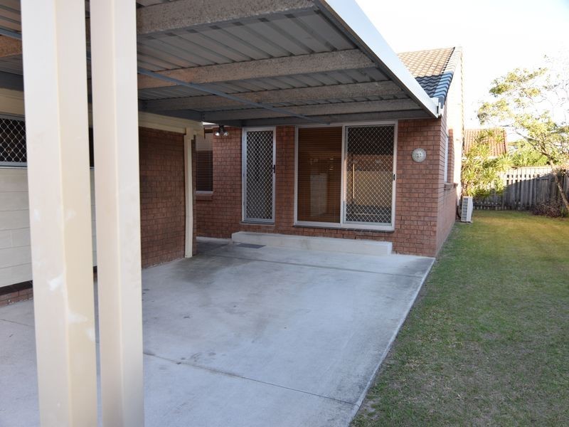 4/129 Sunshine Boulevard, Mermaid Waters QLD 4218