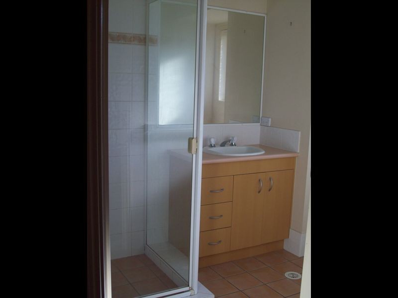 25 Maui Crescent, Pacific Pines QLD 4211