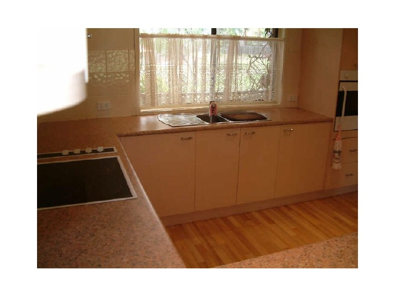 7 Armidale Cr, Helensvale QLD 4212