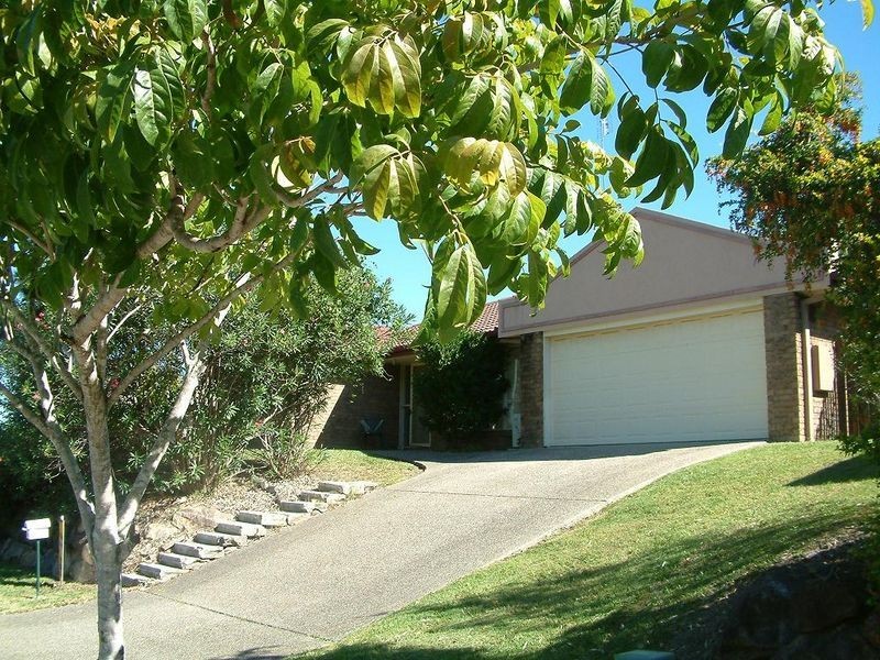 105 Pacific Pines Boulevard, Pacific Pines QLD 4211