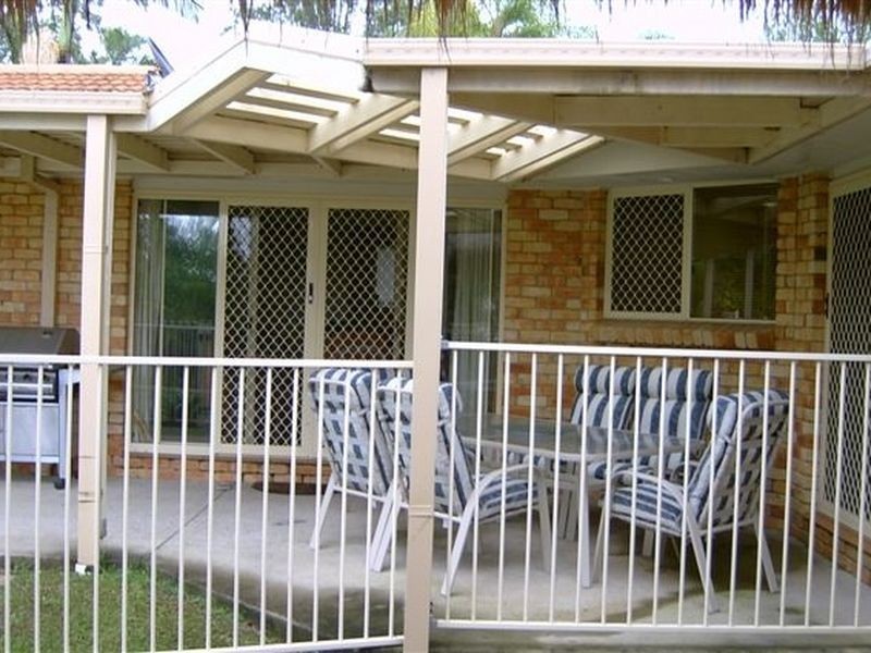 10 Gosford Court, Helensvale QLD 4212
