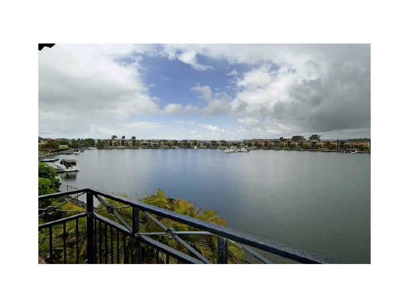 24 Sabrina Av, Oyster Cove, Helensvale QLD 4212