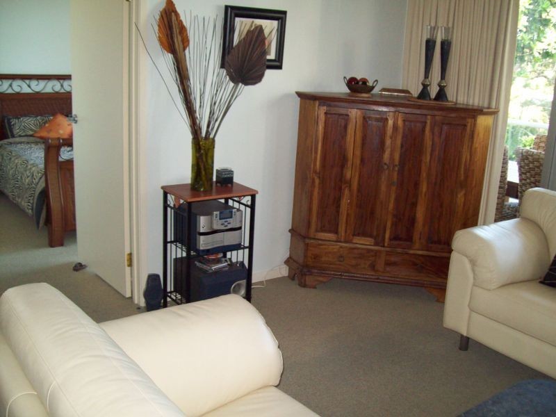414 Marine Parade, Biggera Waters QLD 4216