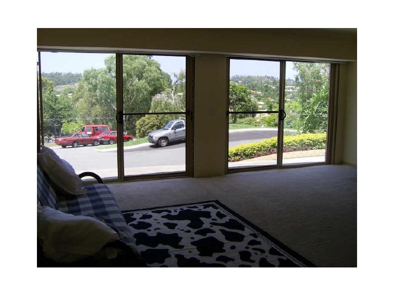 17 Western Wy, Oxenford QLD 4210