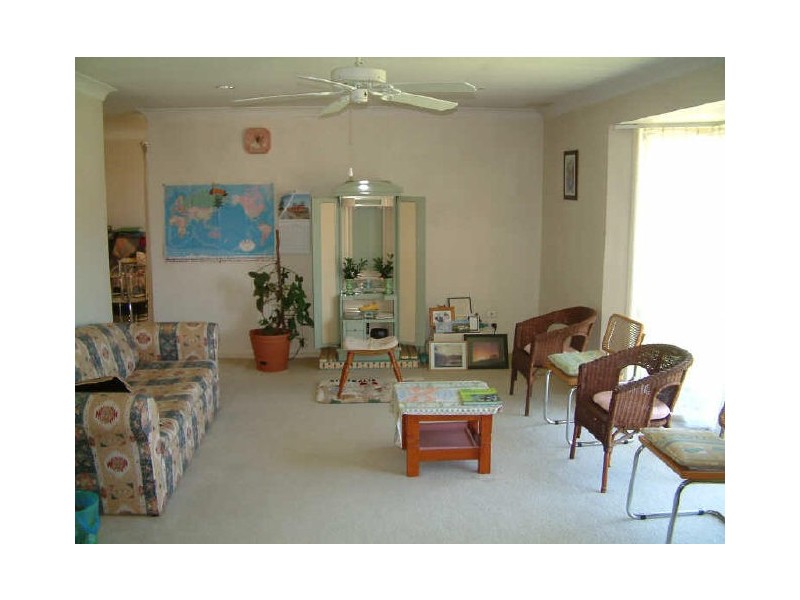 34 Eastern Ct, River Downs, Helensvale QLD 4212