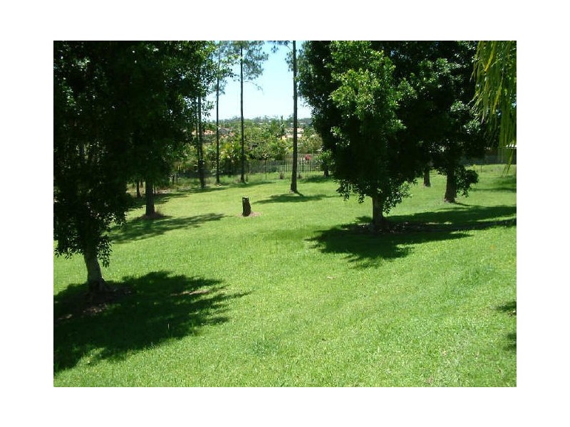 10 Knoll Ct, Gaven QLD 4211