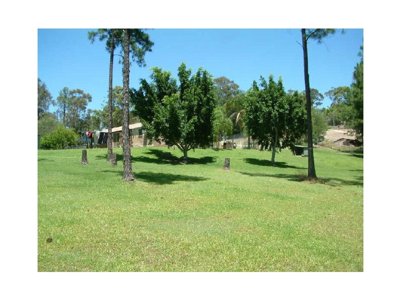 10 Knoll Ct, Gaven QLD 4211