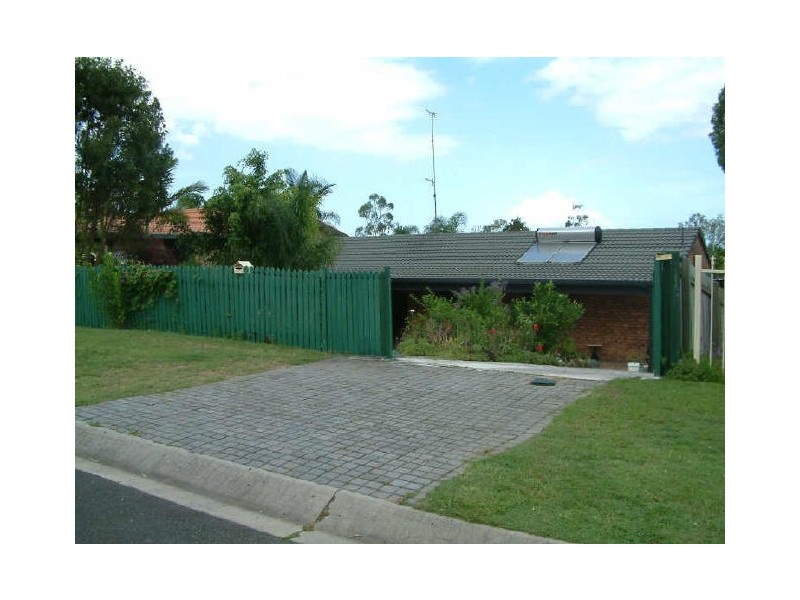 16 Bairnsdale Ct, Helensvale QLD 4212