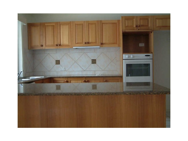 43 Tranquility Cct, Oyster Cove QLD 4212